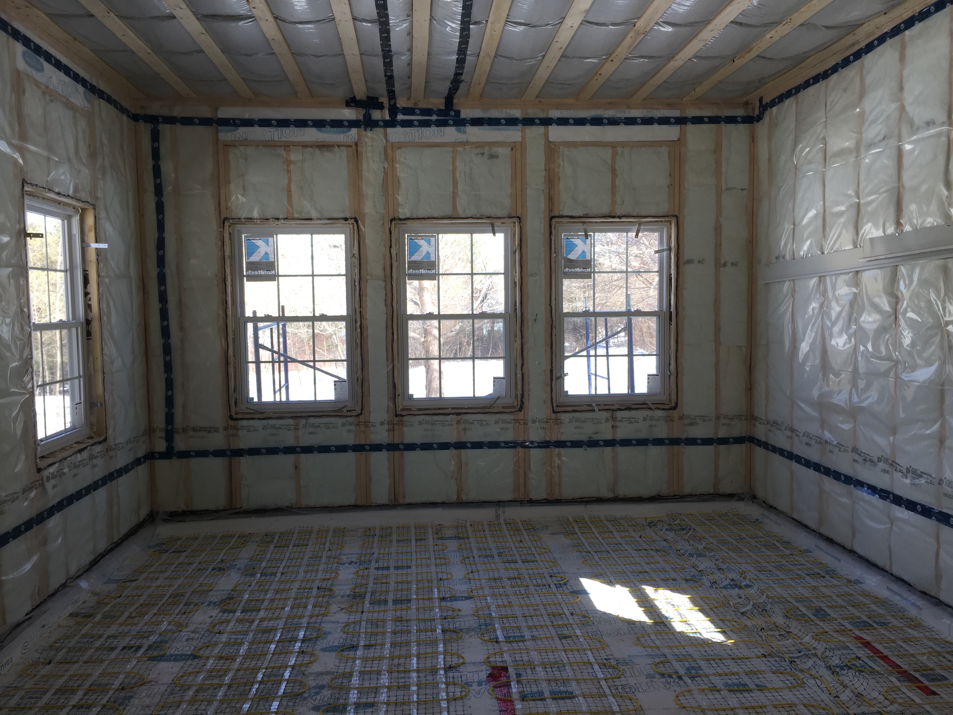 C8A3846F-0794-4702-832B-277B8C9B7638